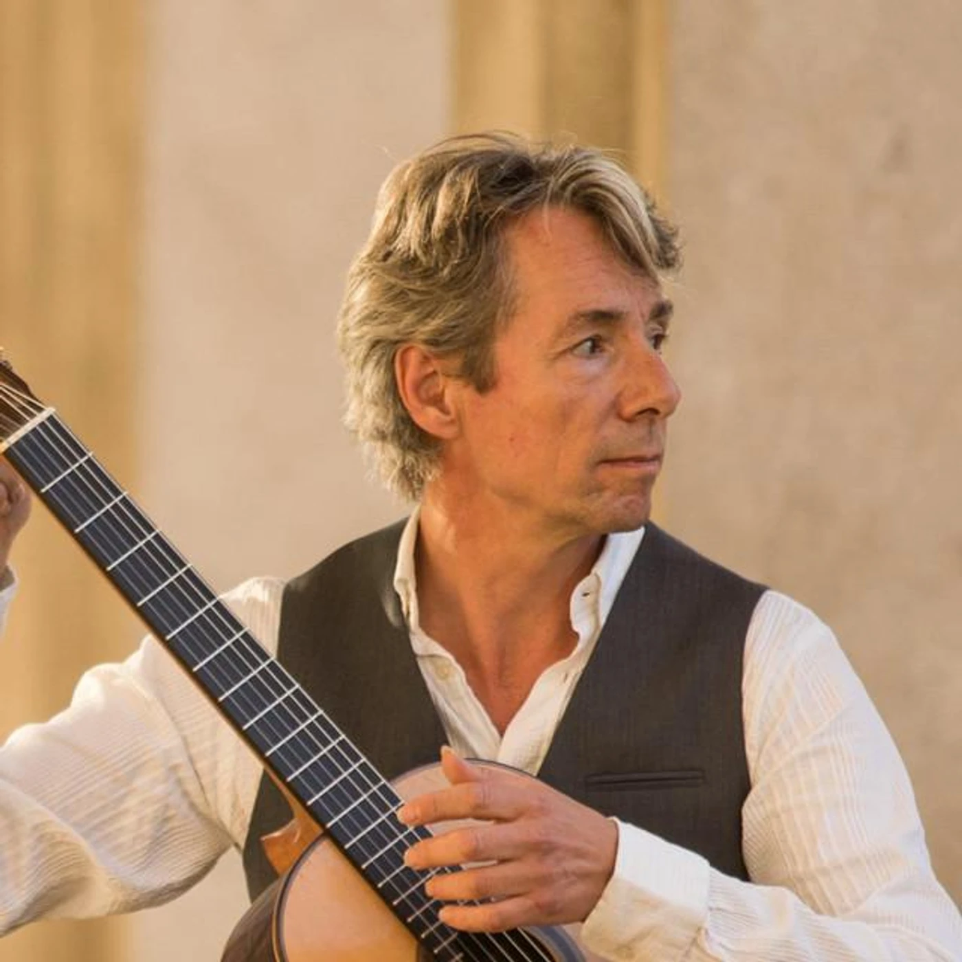 Jesper Sivebæk Brand Page