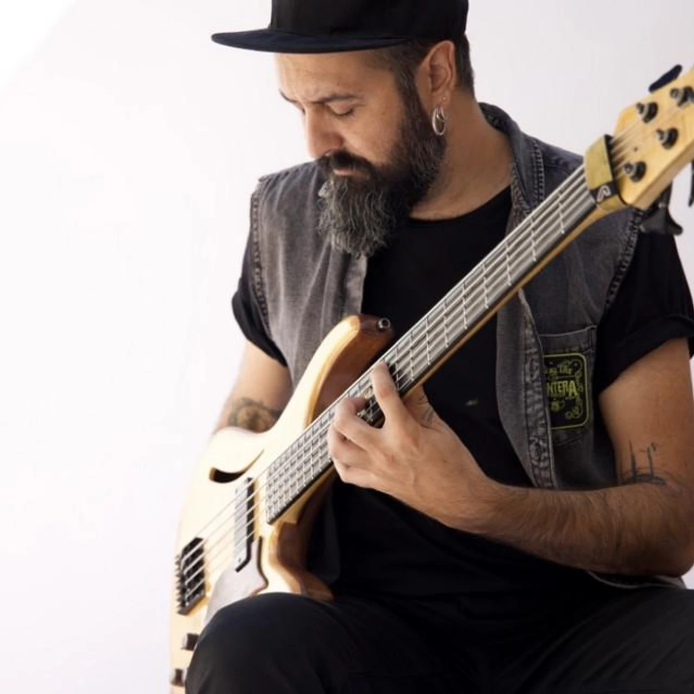 Juanfe Pérez Brand Page
