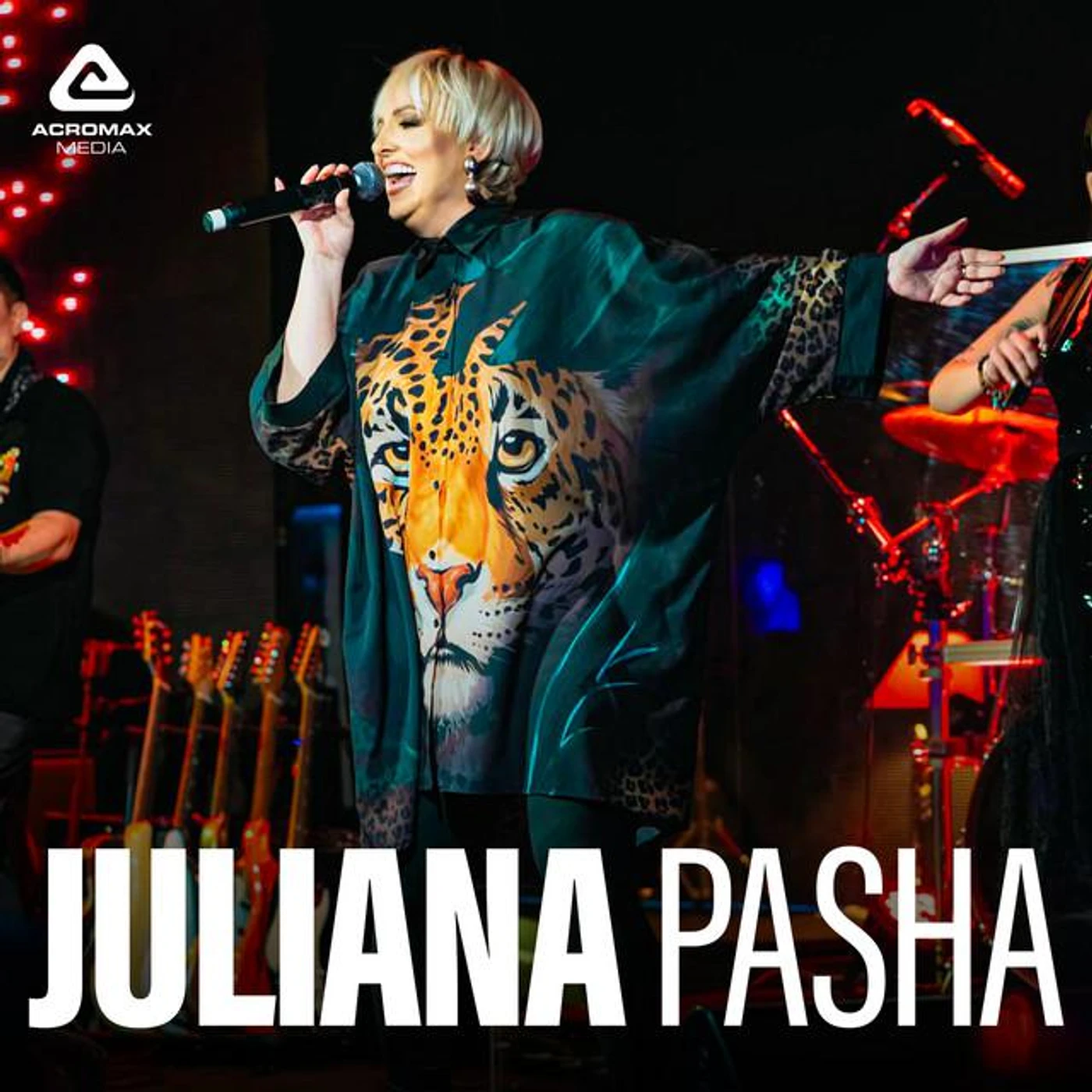 Juliana Pasha Brand Page