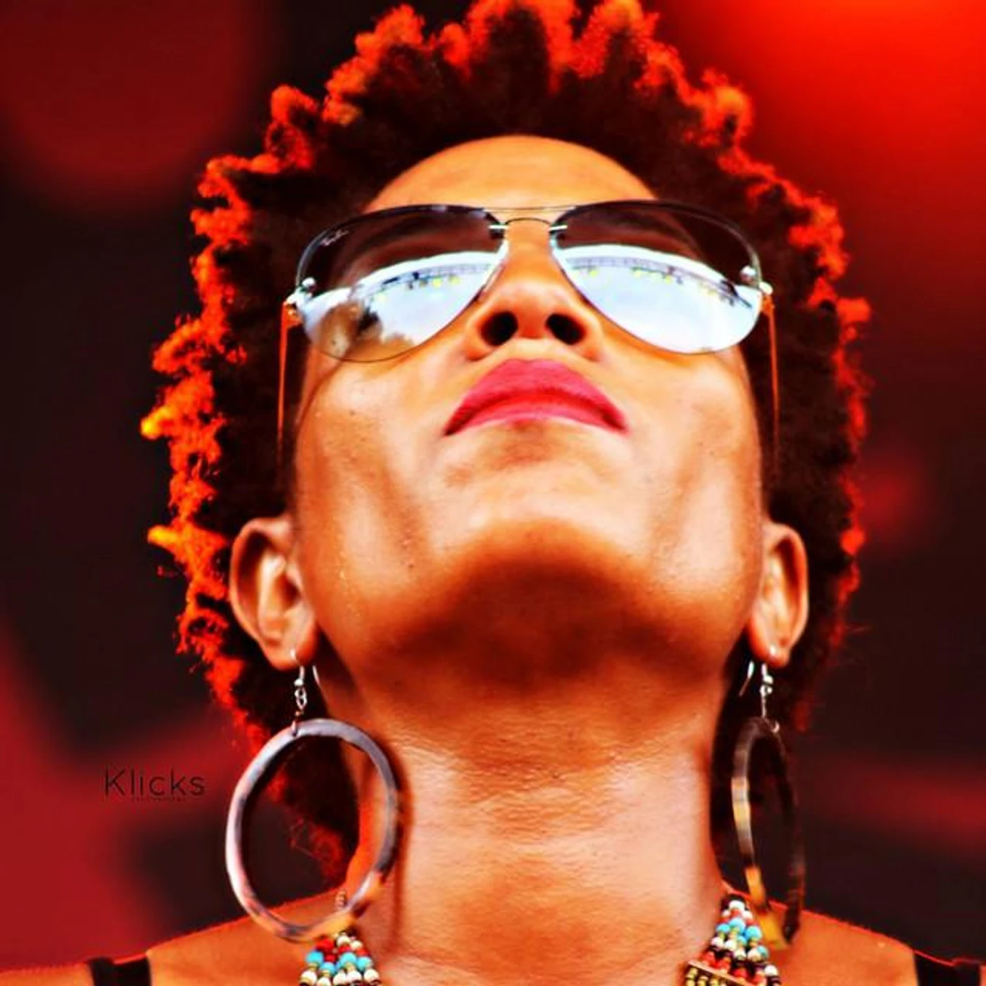 Julie Dexter Brand Page