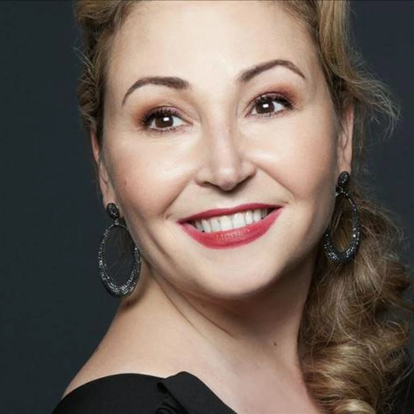 Karine Deshayes Brand Page