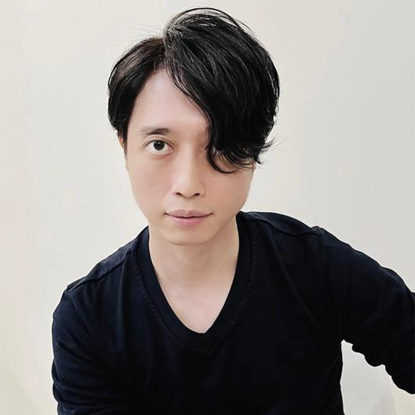 Kenichiro Suehiro Brand Page