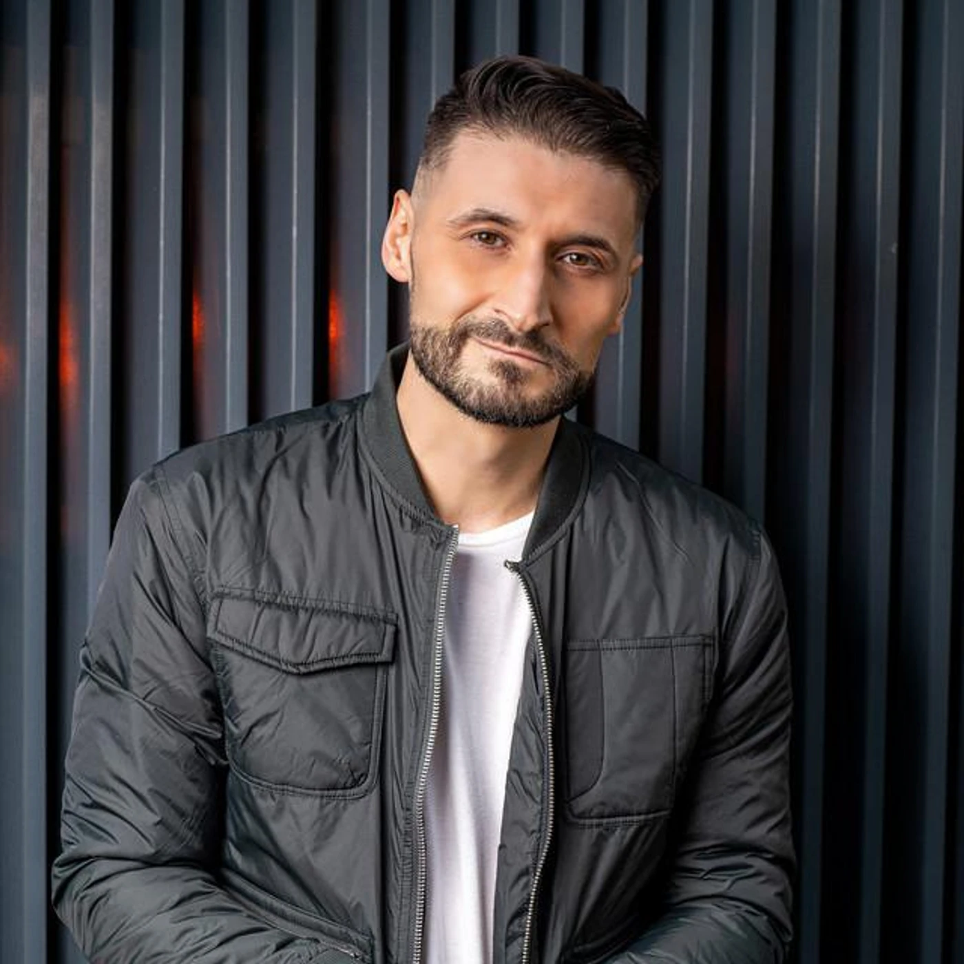 Kissy Sell Out Brand Page