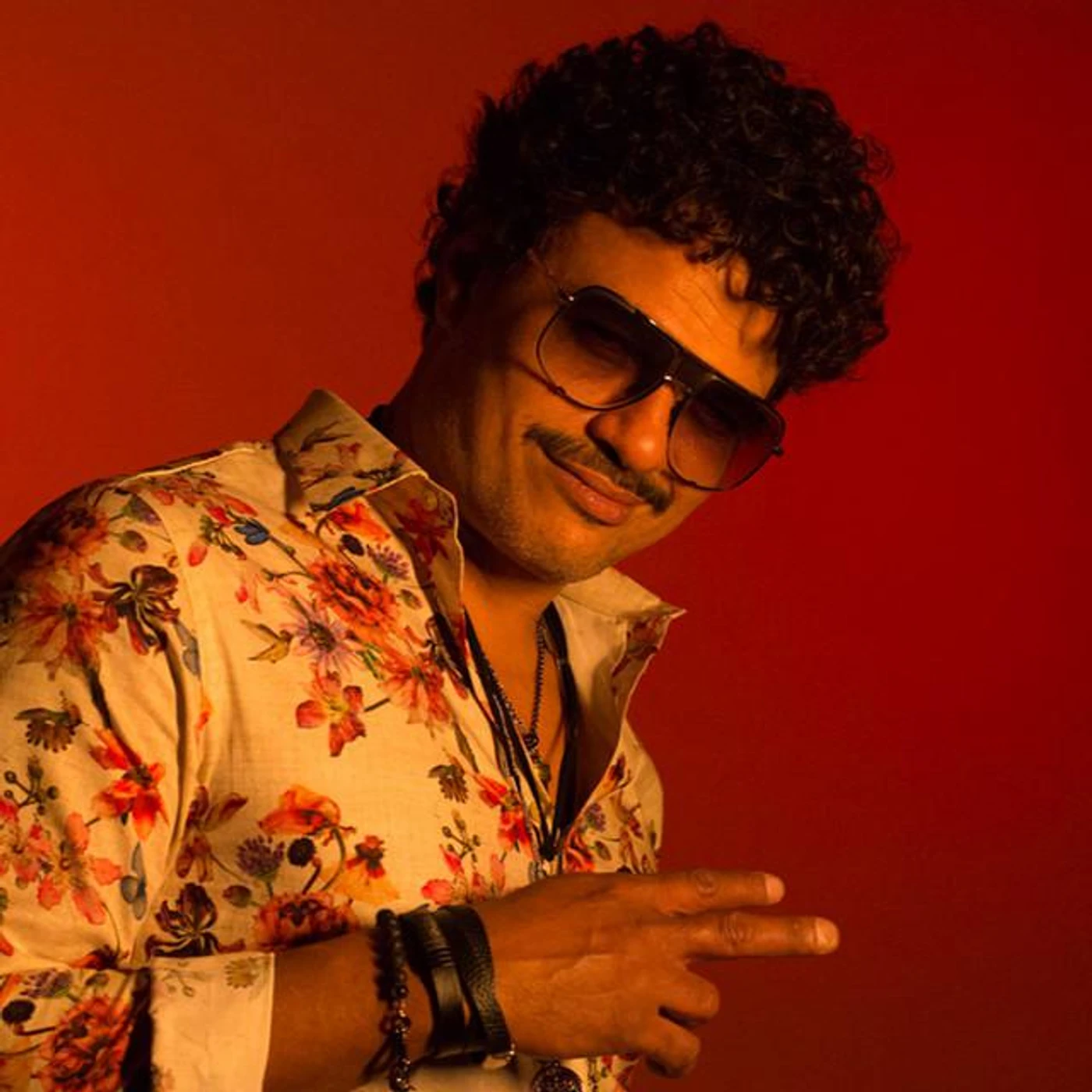 Léo Maia Brand Page