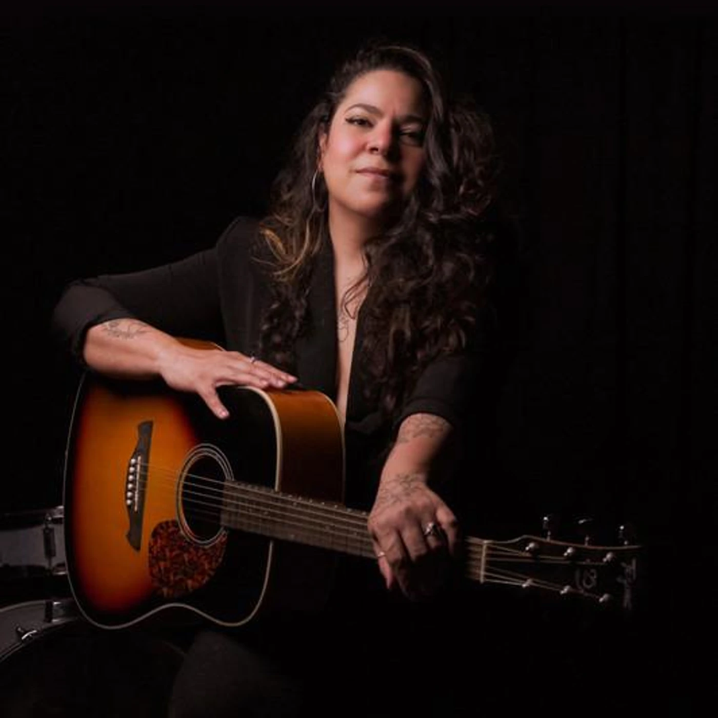 Lívia Mendes Brand Page