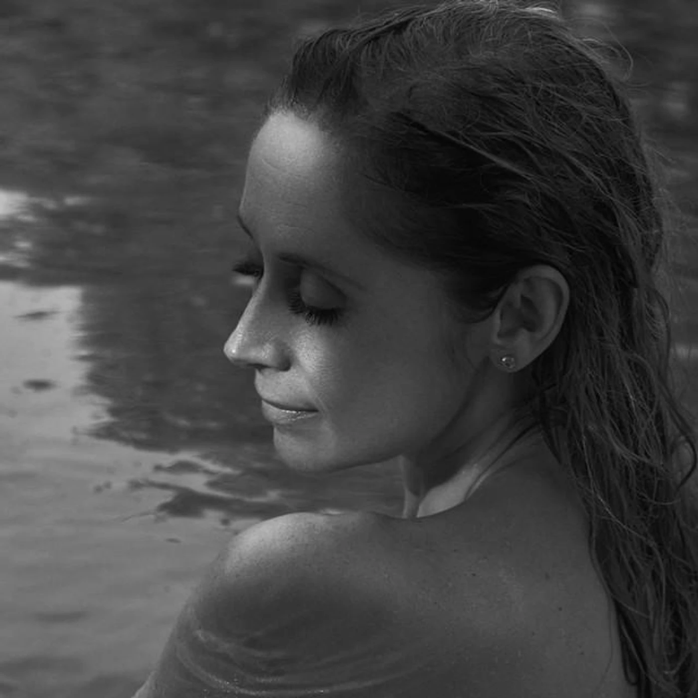 Lara Fabian Brand Page