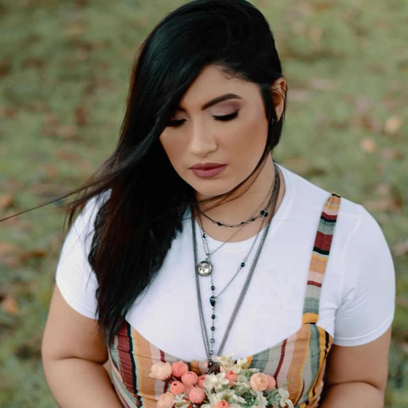 Larissa Nogueira Brand Page