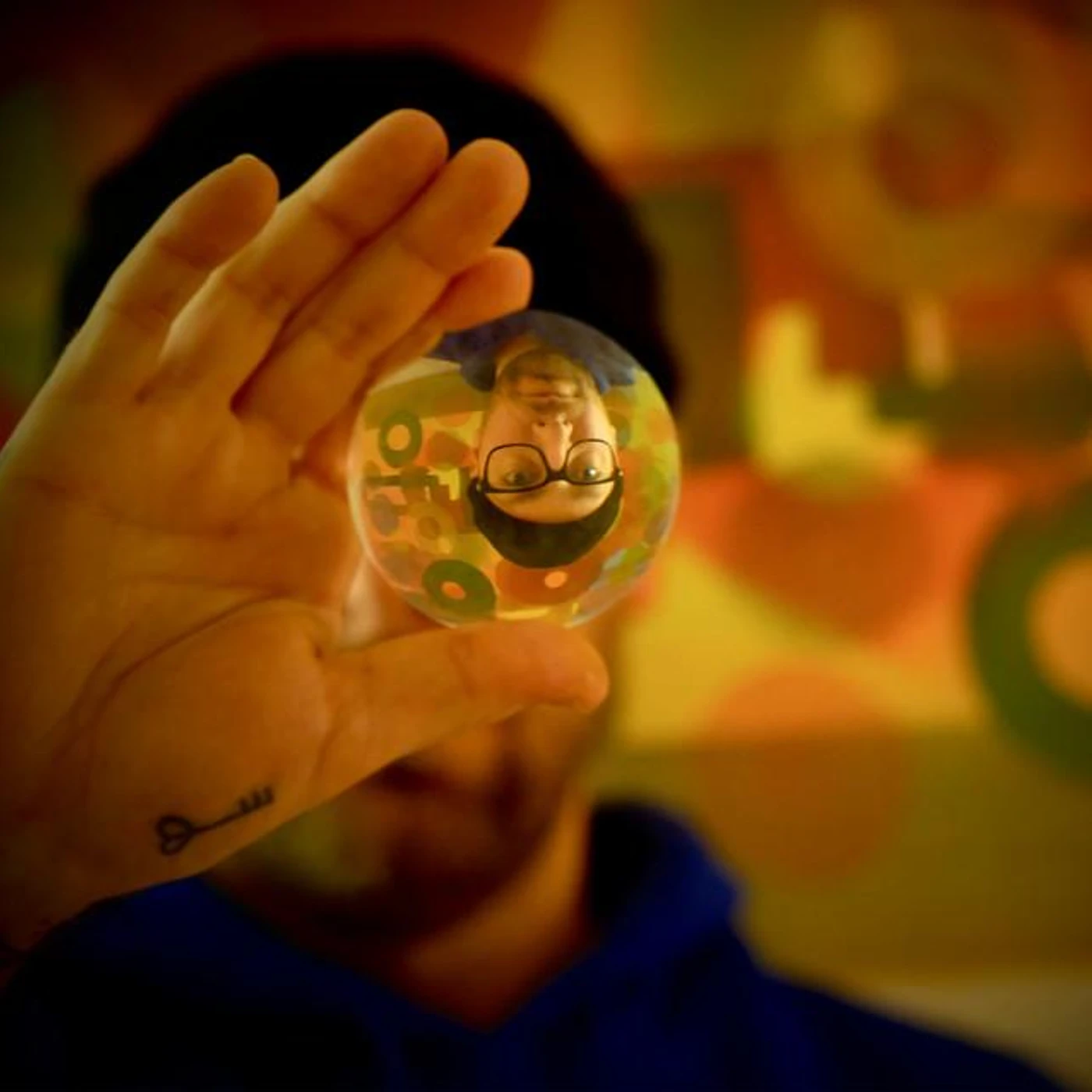 Lars Viola Brand Page