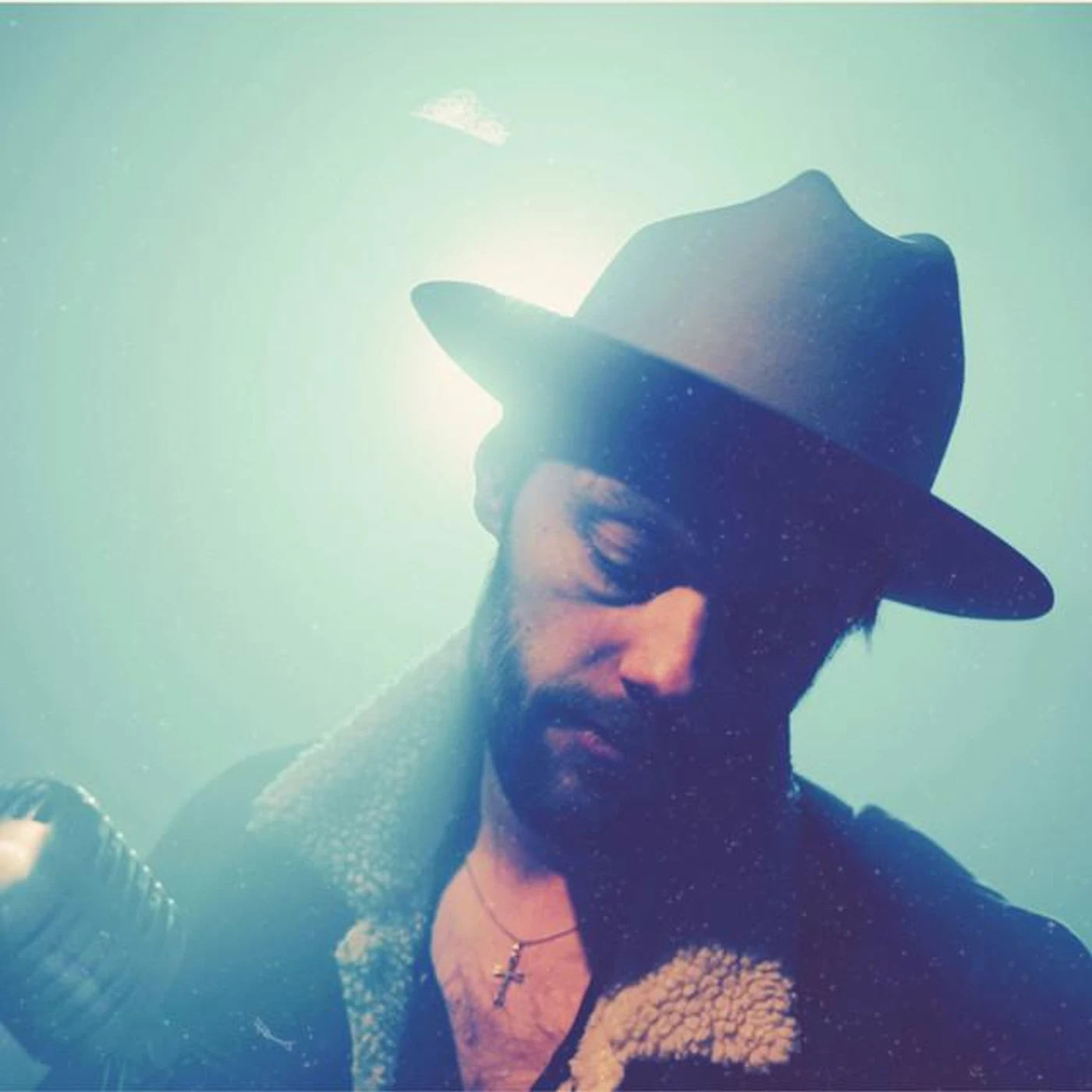 Lasse Storm Brand Page