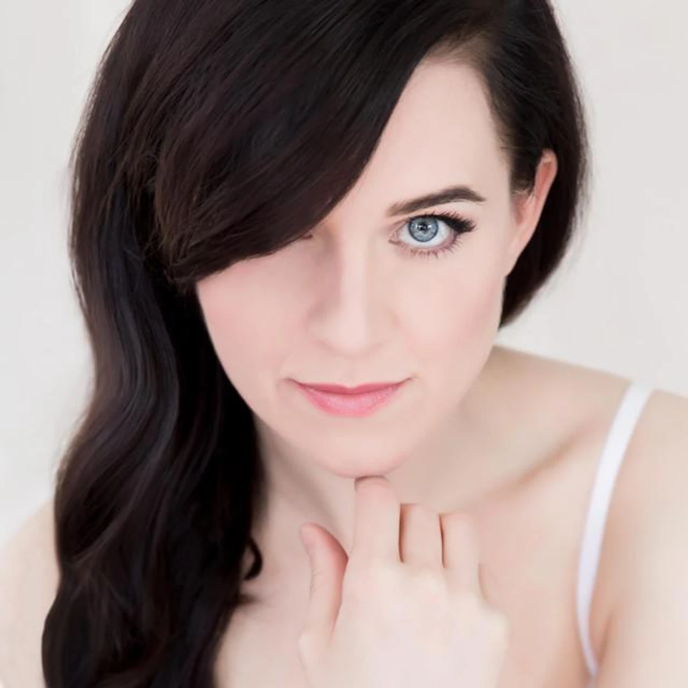 Lena Hall Brand Page