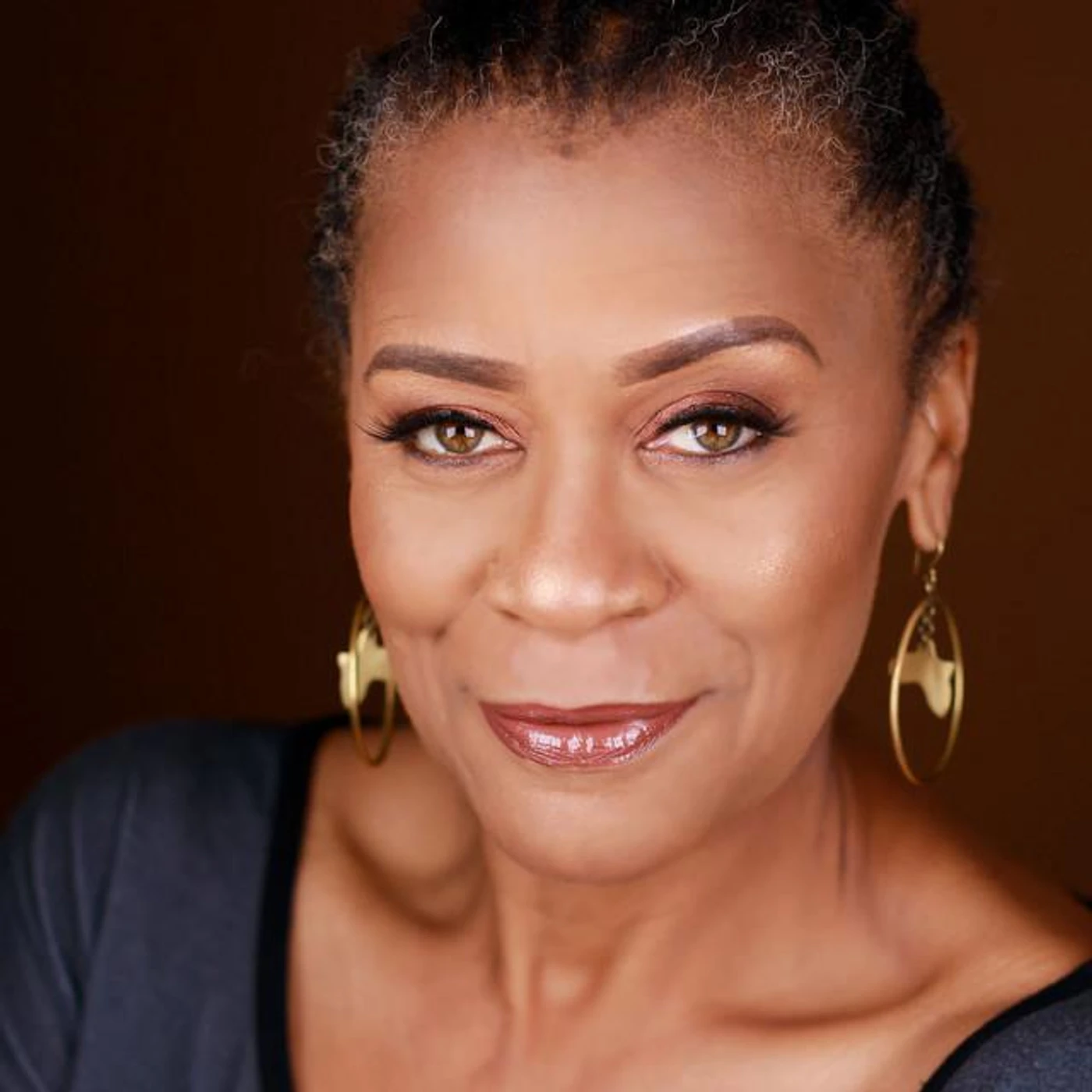 Lenora Zenzalai Helm Brand Page