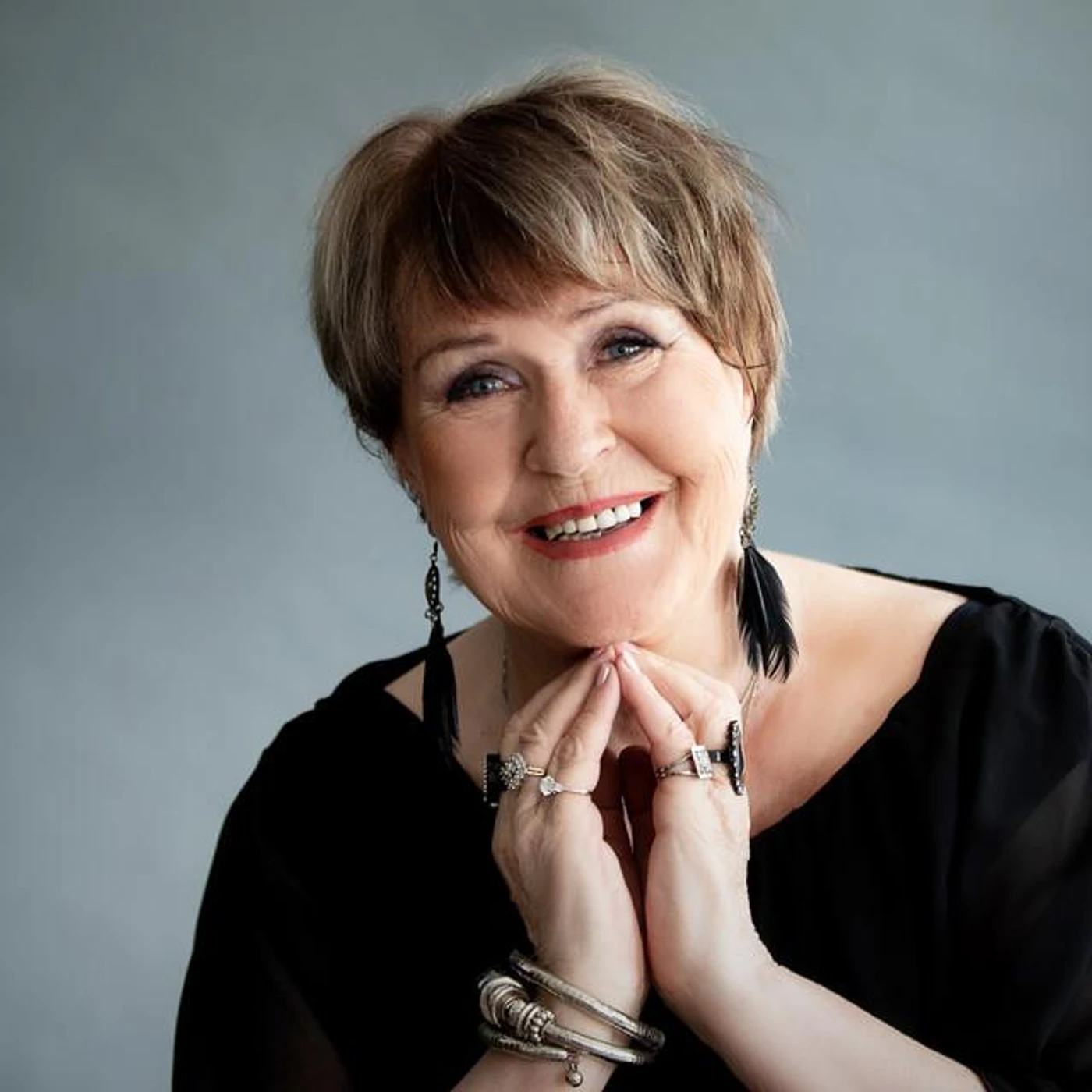 Lea Laven Brand Page