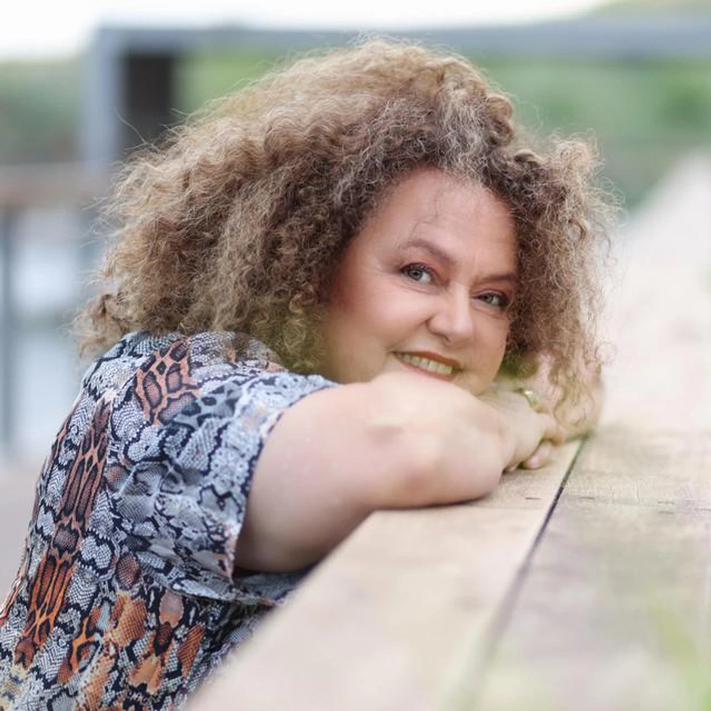 Lea Shabat Brand Page