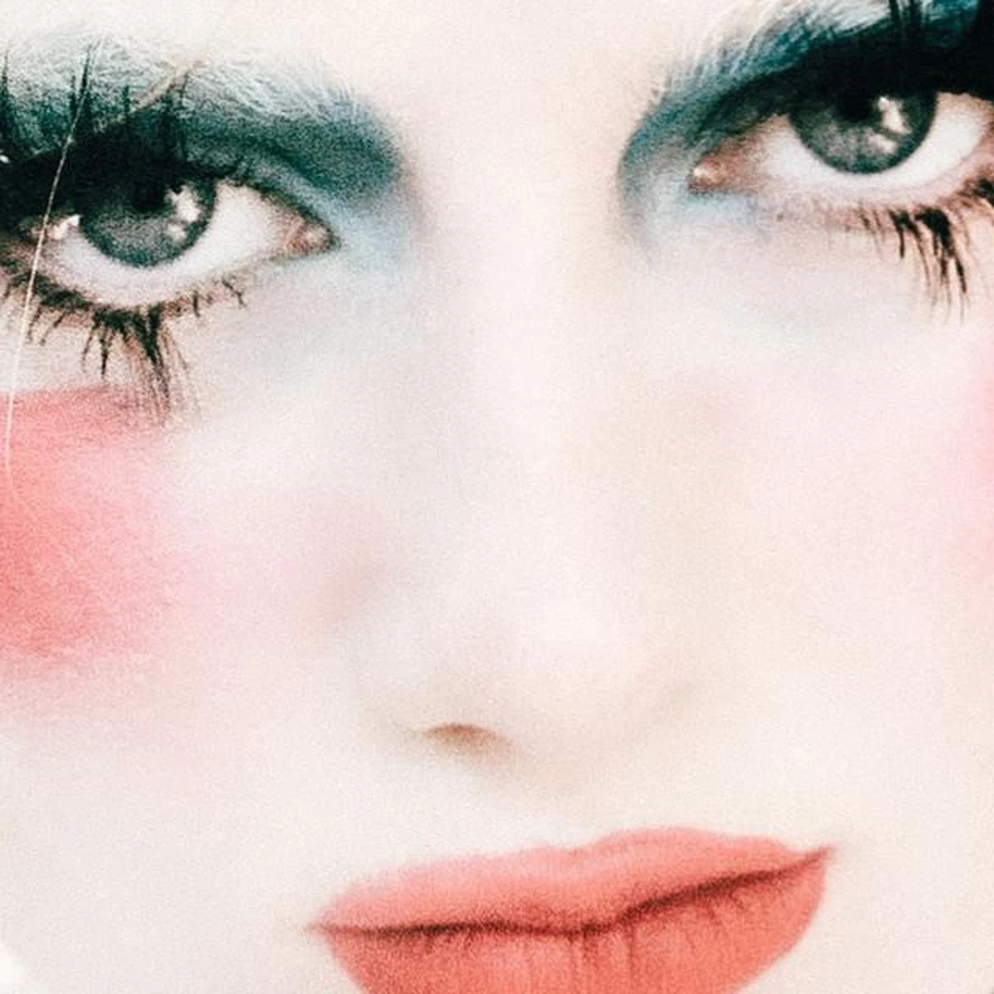 Lilyisthatyou Brand Page