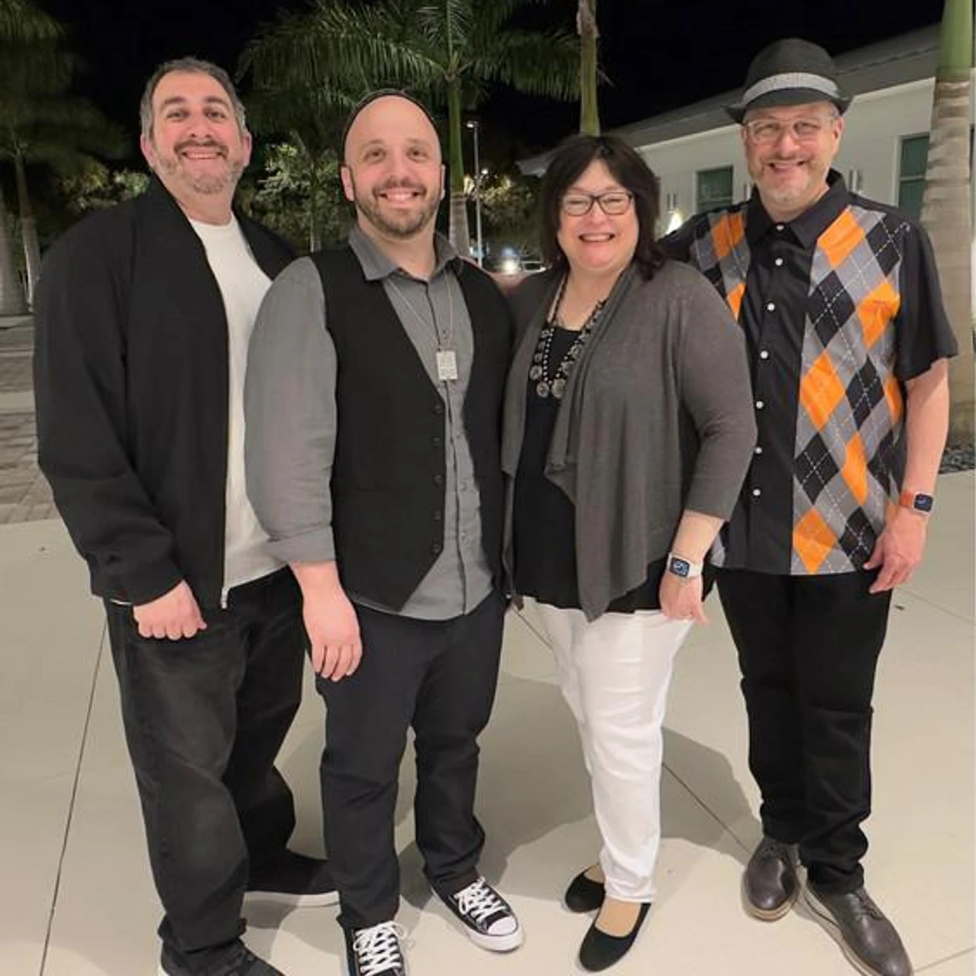 Listen Up! A Cappella Brand Page