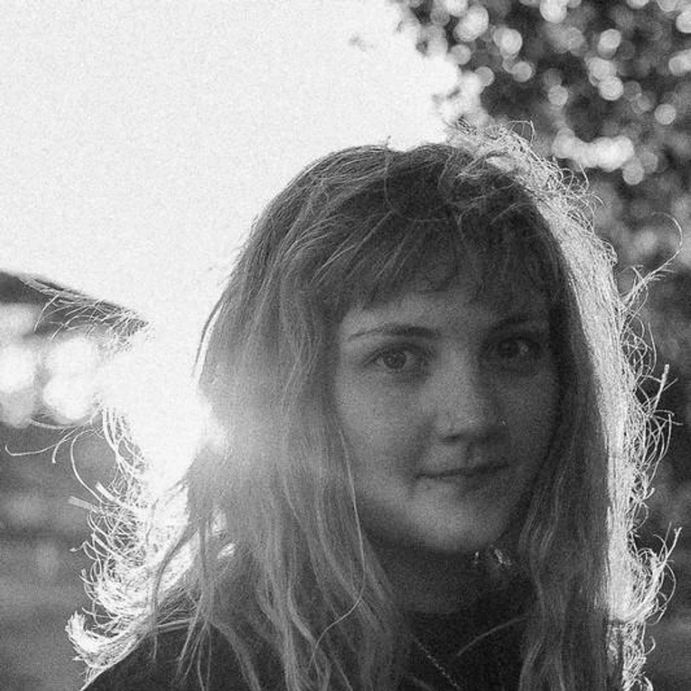 Liv Cartledge Brand Page