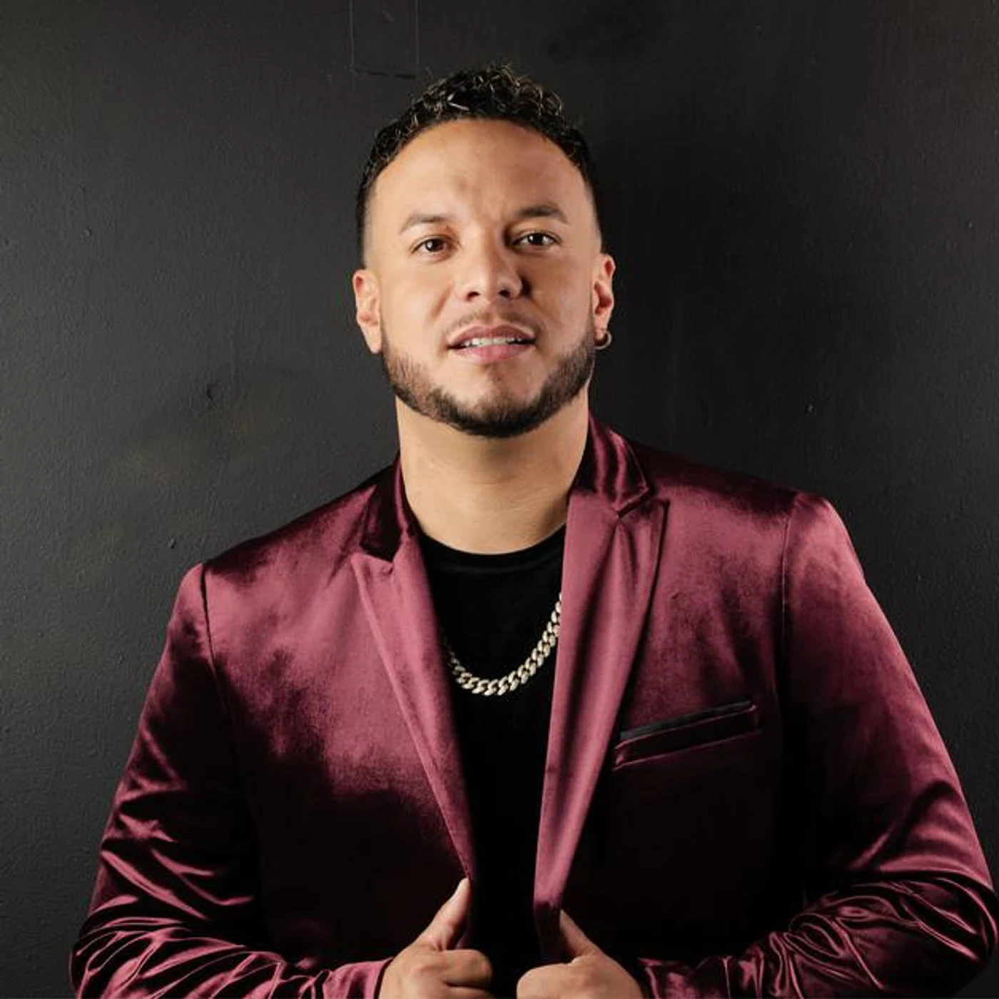 Lorenzo Mendez Brand Page