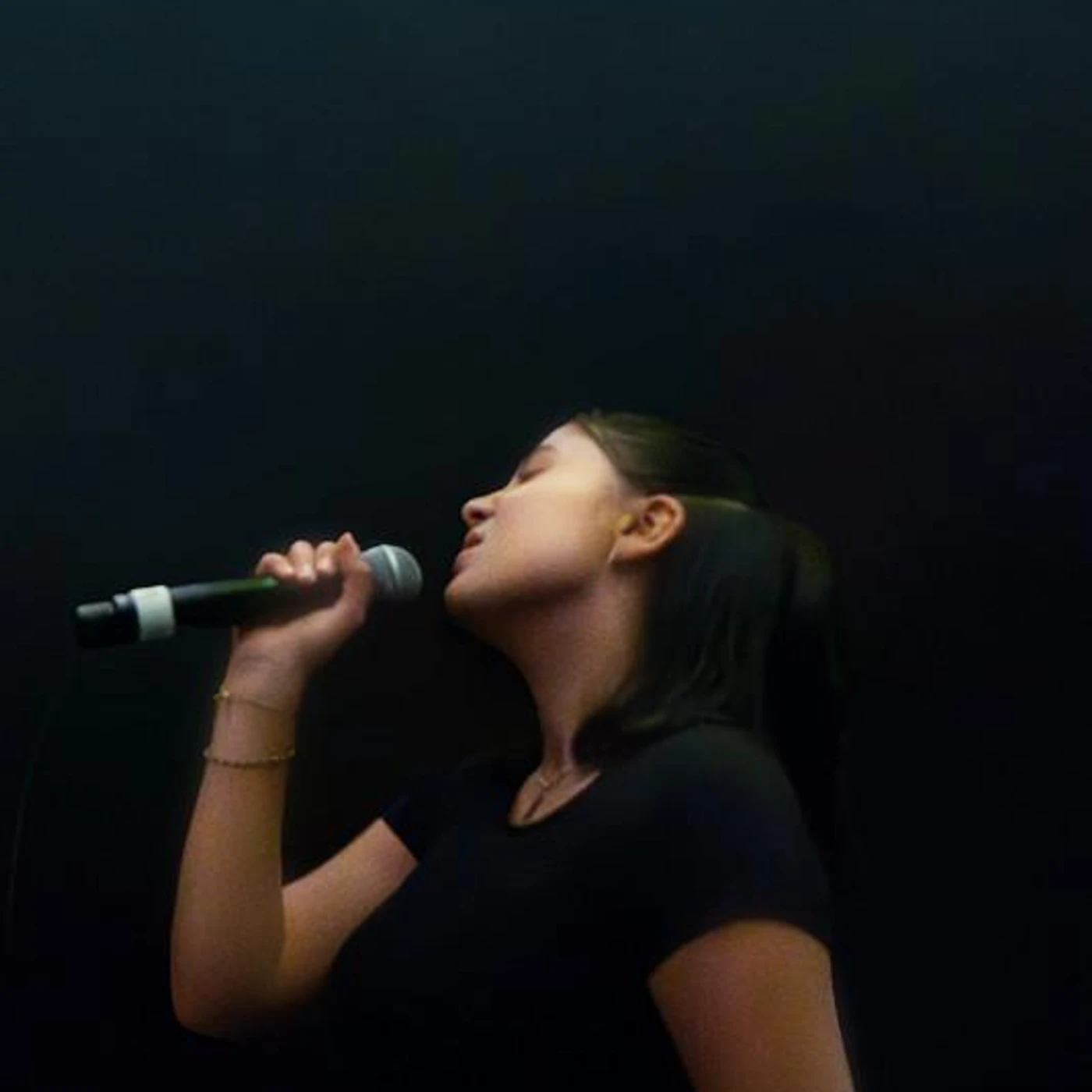 LOU KAENA
