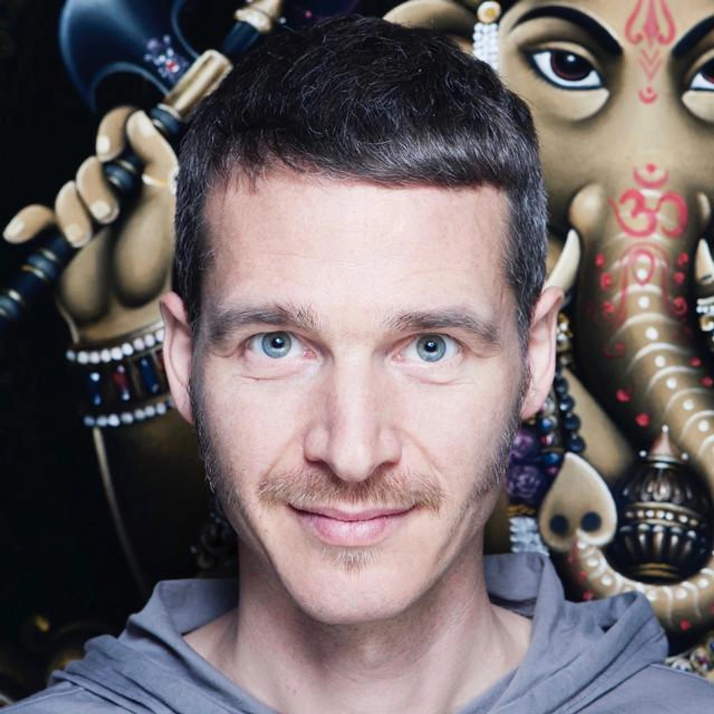 Luc Acke Brand Page
