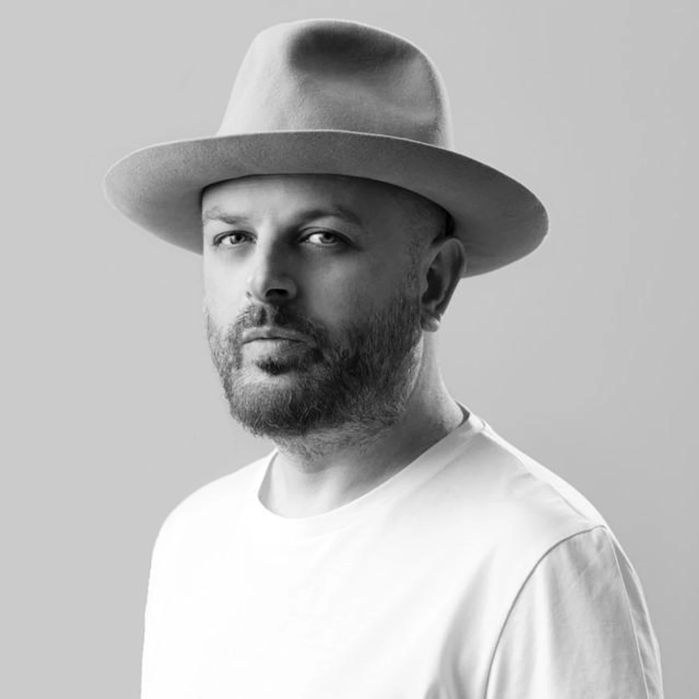 Luca Bacchetti Brand Page