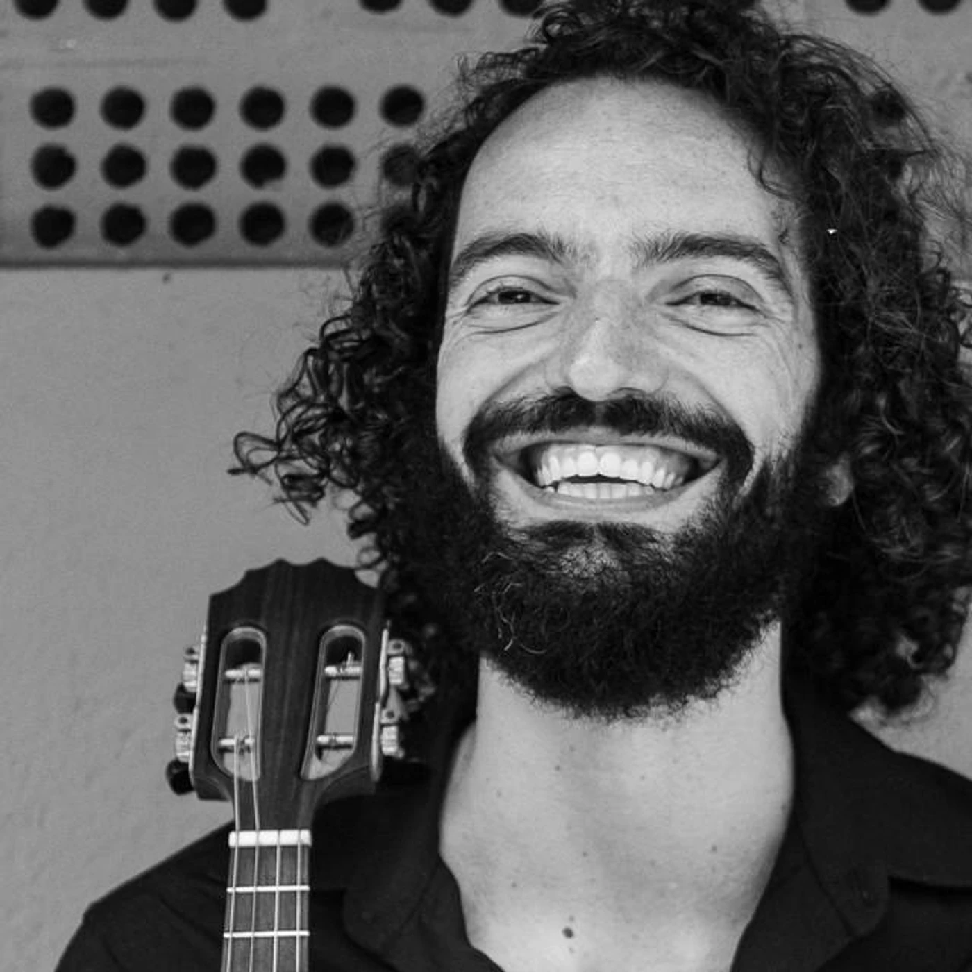 Lucas Ladeia Brand Page