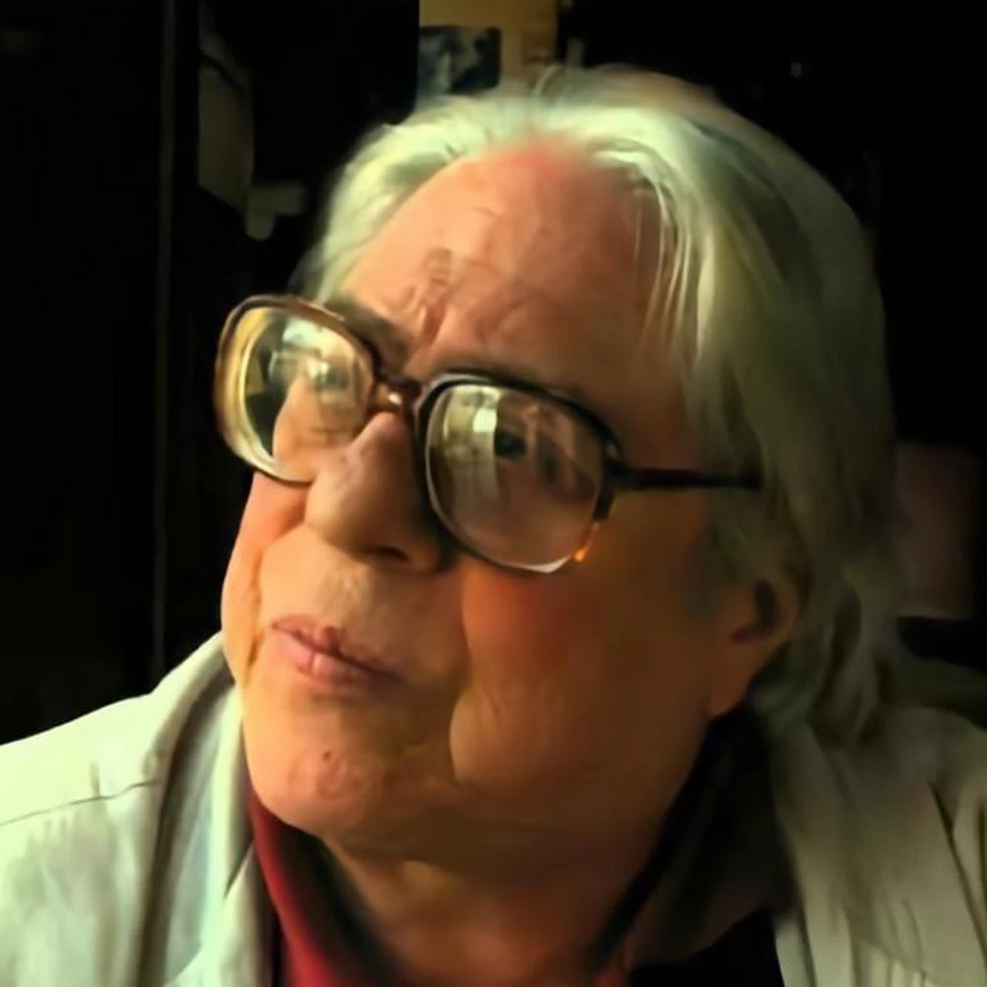 Lucio Muniz Brand Page