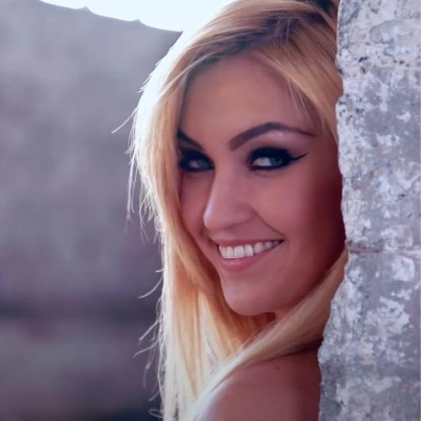 Luka Rosi Brand Page