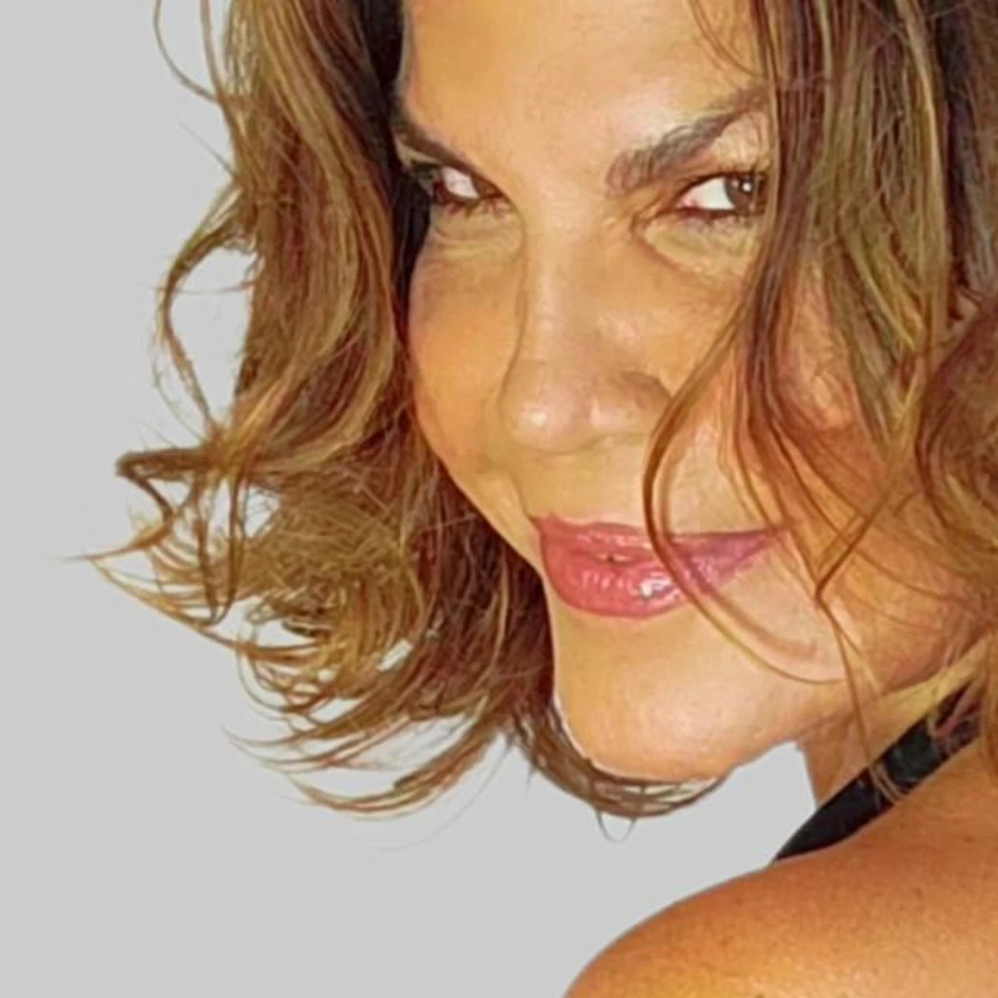 Luz Marina Brand Page