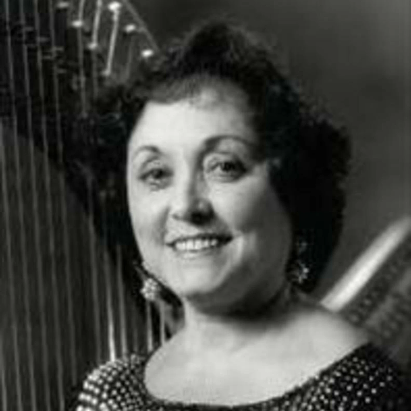 Marisa Robles