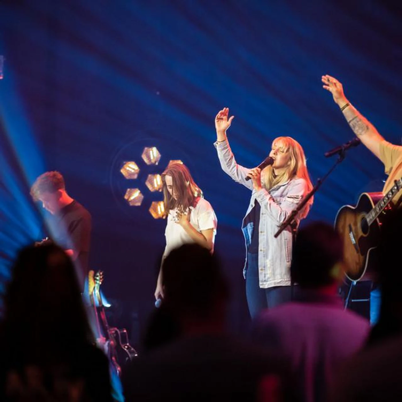 Mozaiek Worship Brand Page