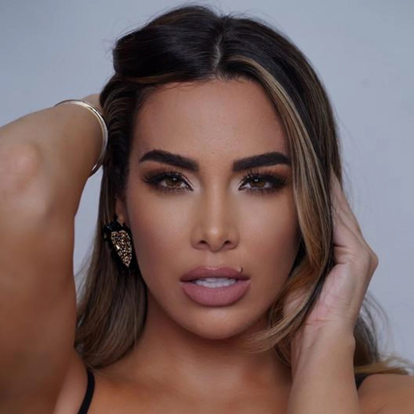 Nayer Brand Page