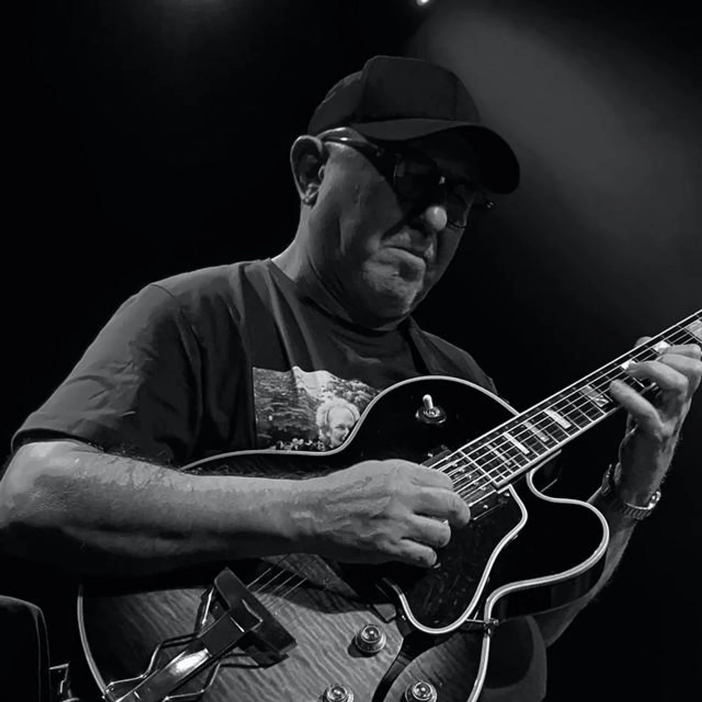 Önder Focan Brand Page