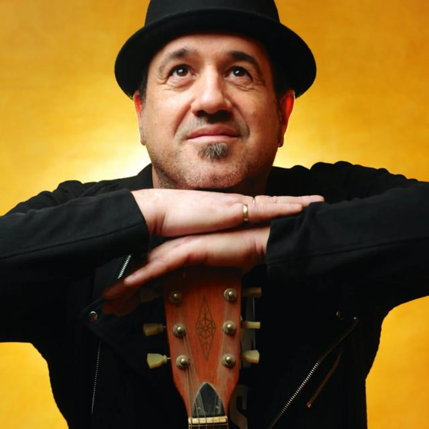 Neno Belan & Đavoli Brand Page