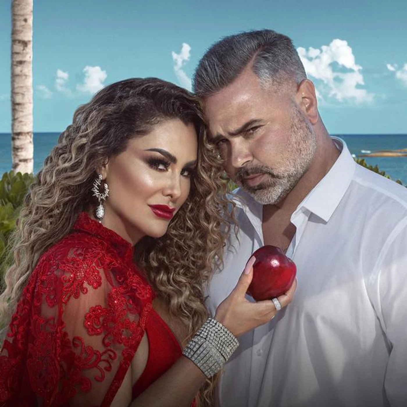 Ninel Conde Brand Page