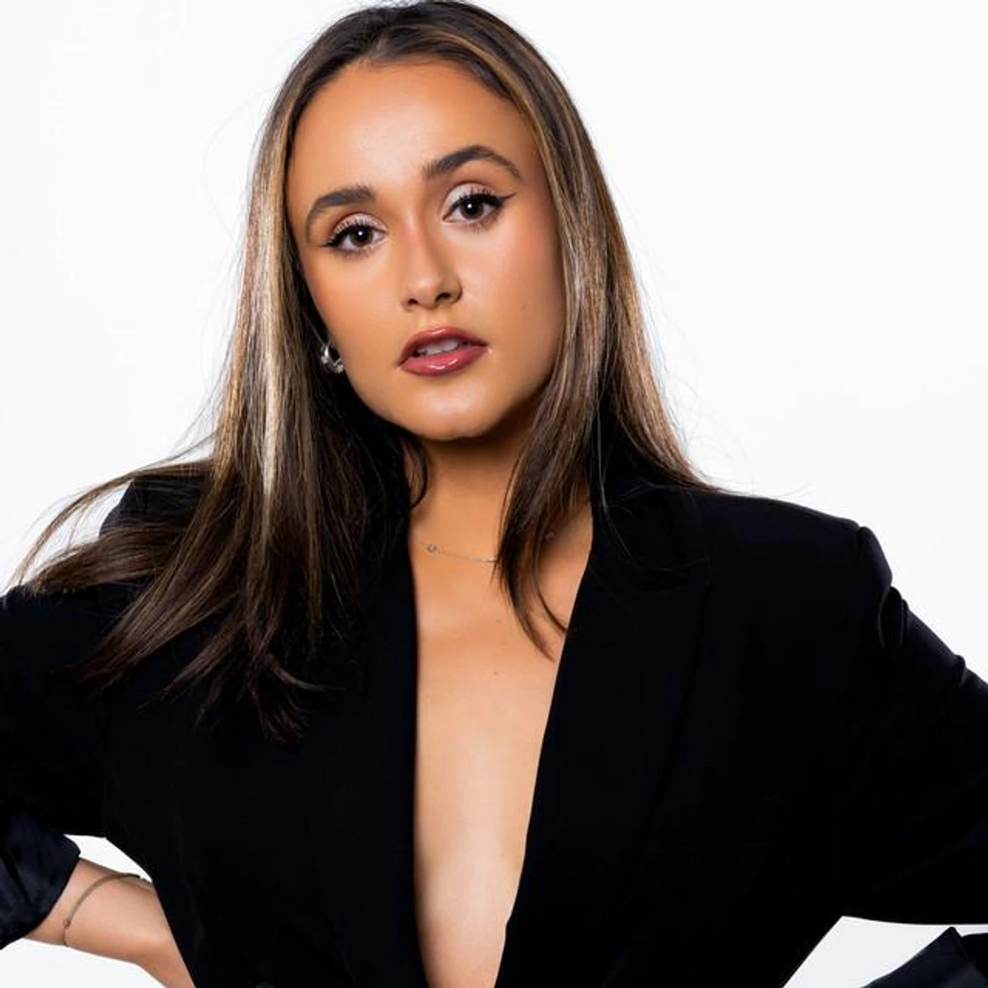 Oliviya Nicole Brand Page
