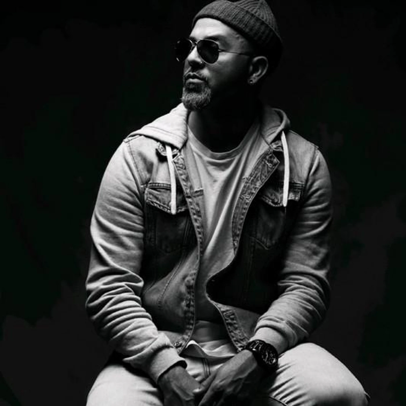 Ozay Moore Brand Page