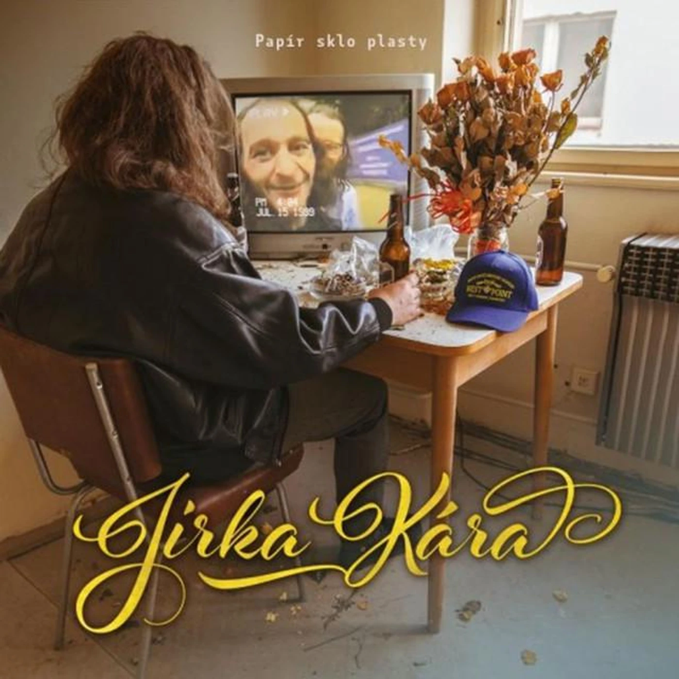 Papír sklo plasty