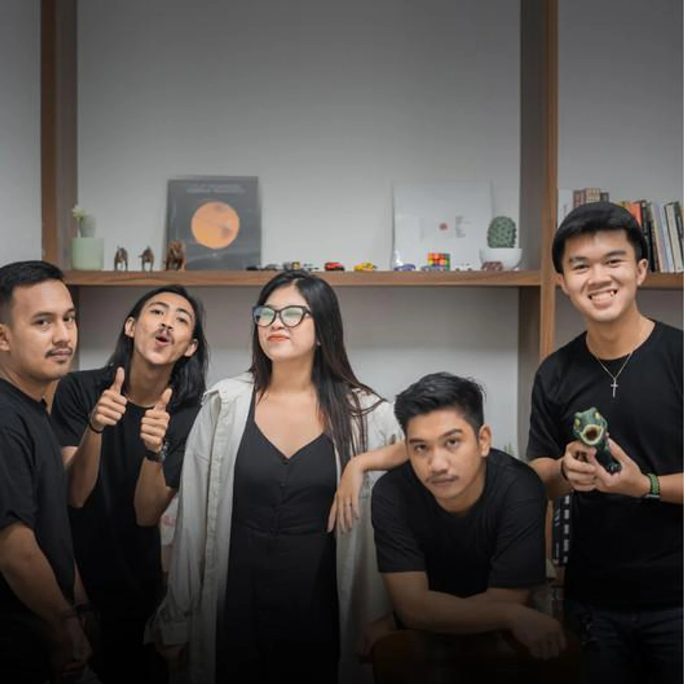 Paradivya Brand Page