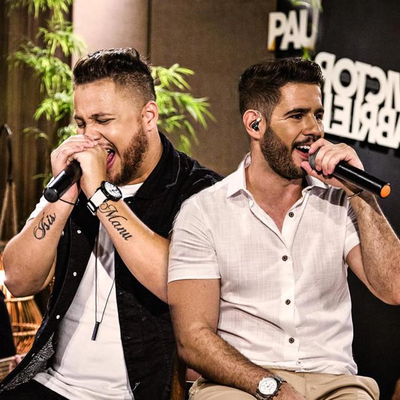 Paulo Victor & Gabriel Brand Page