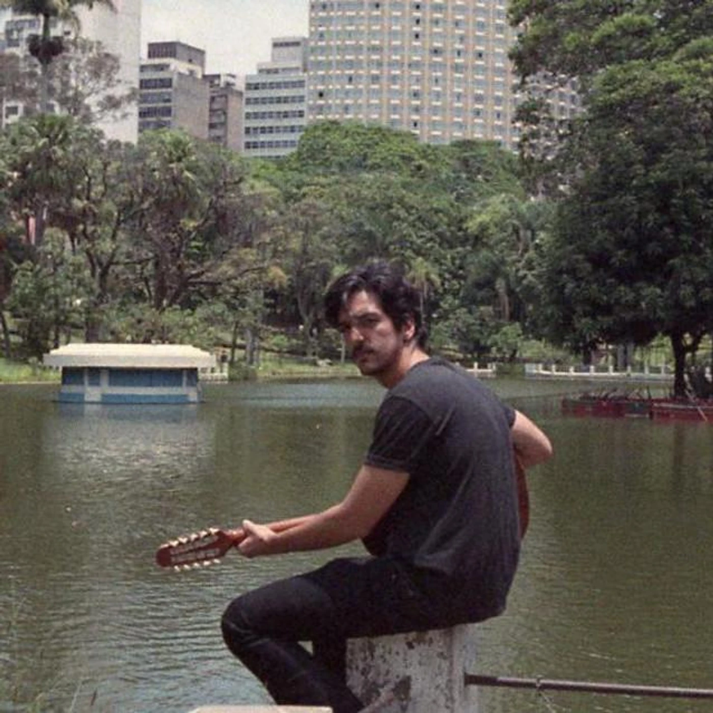 Pedro Flores
