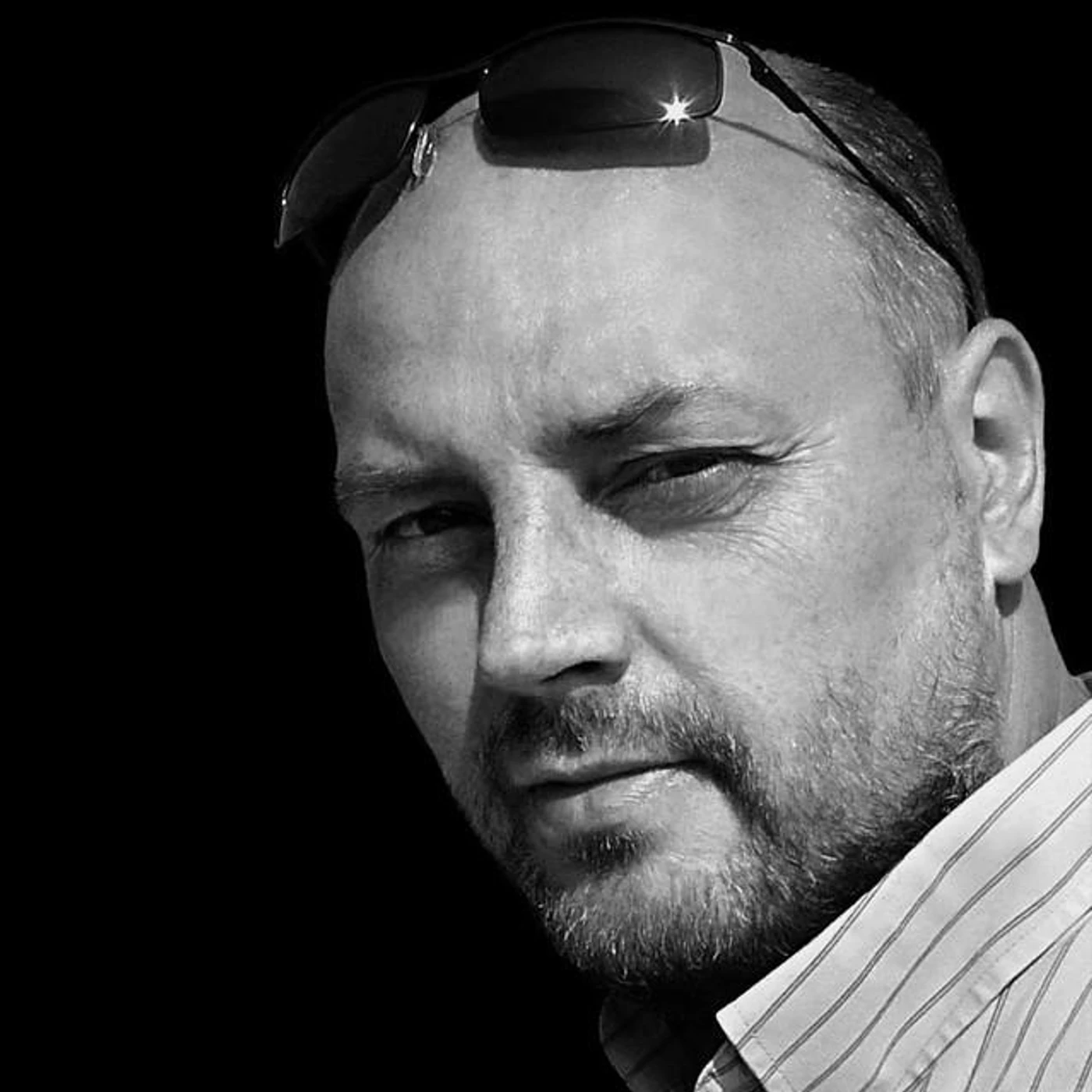 Piotr Janeczek Brand Page