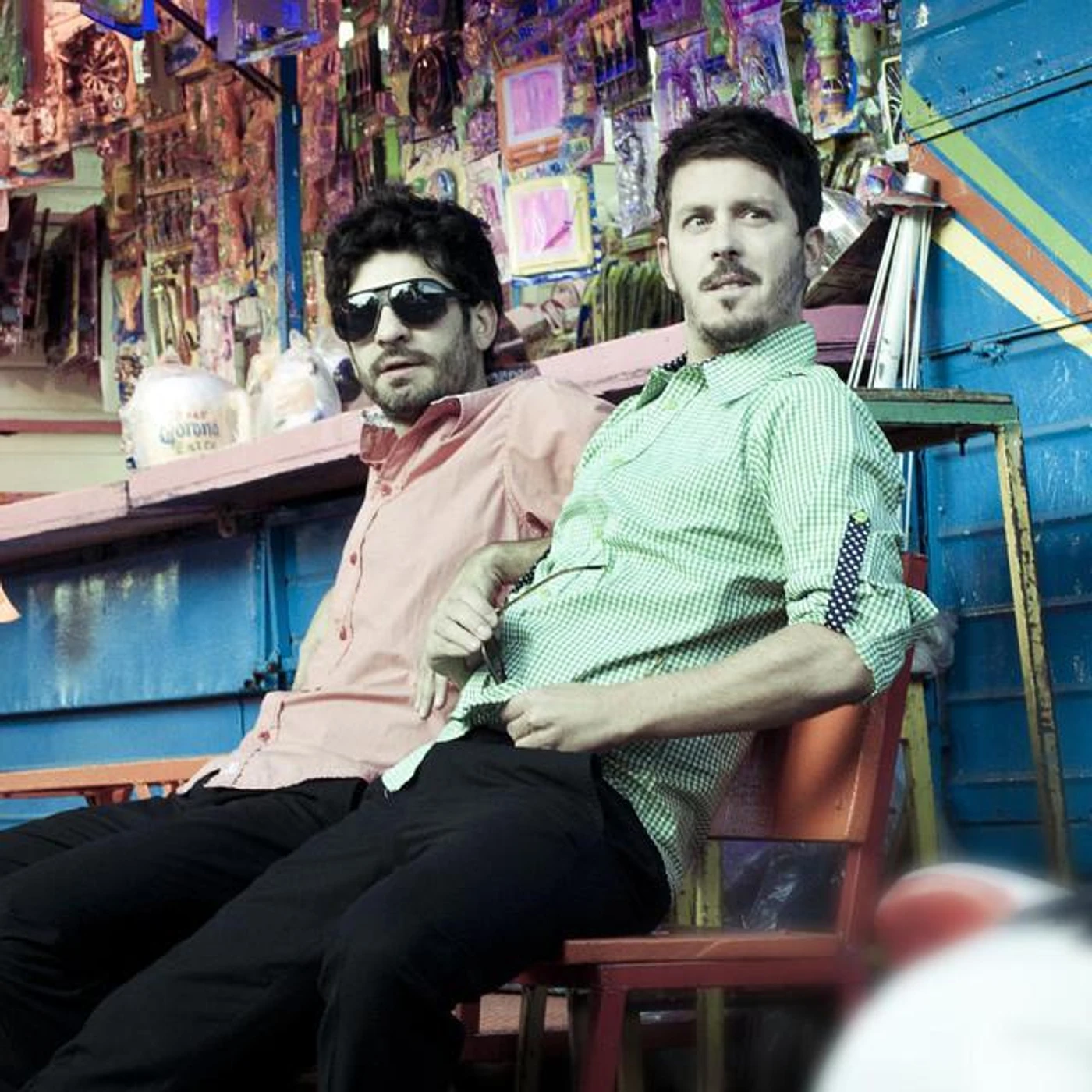 Play & Movil Project Brand Page