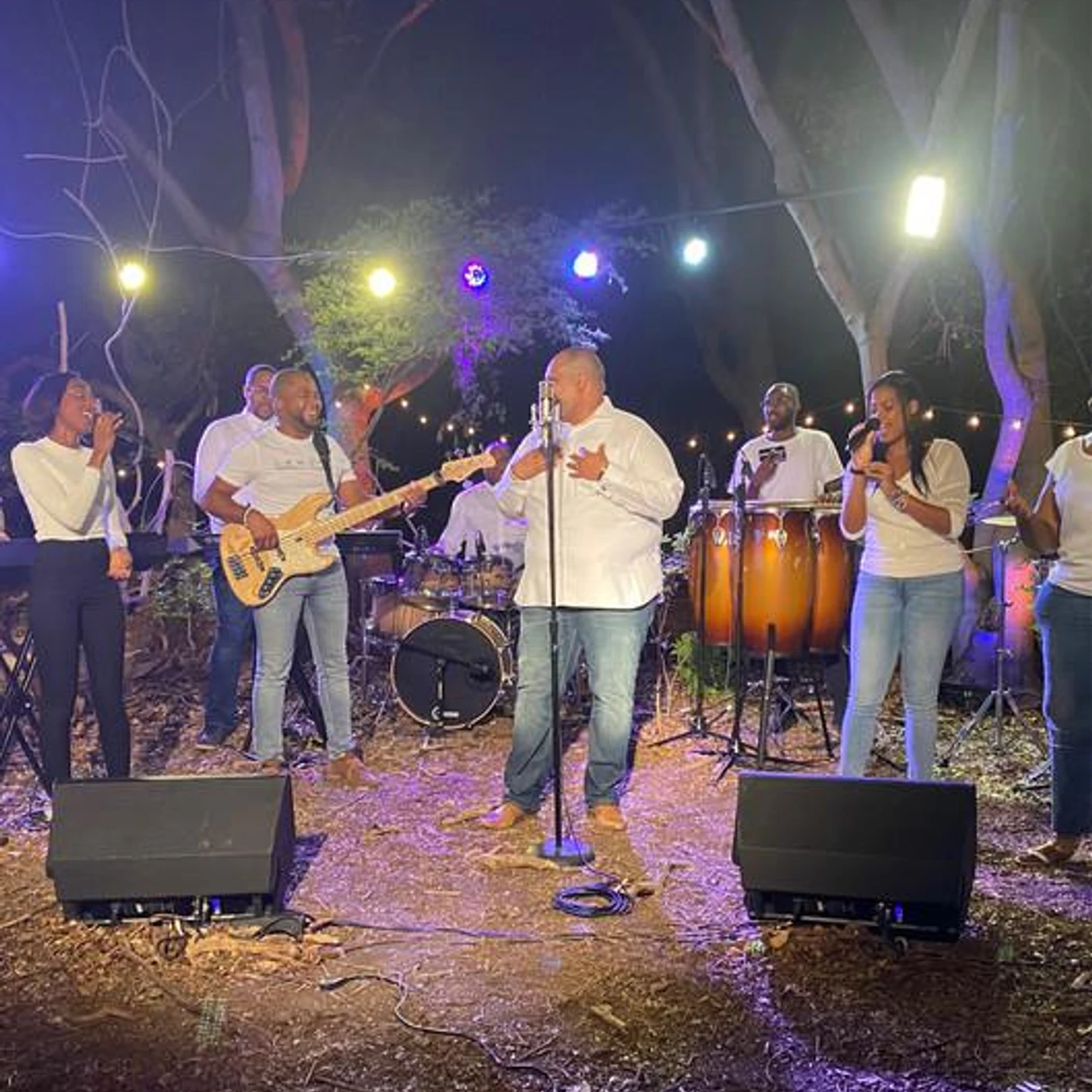 Proskuneo Brand Page