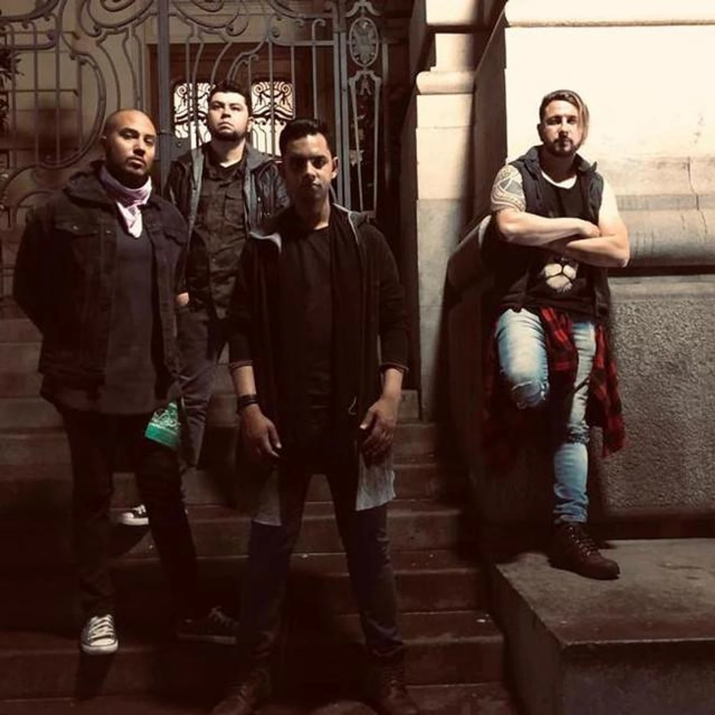 Rethoryka Brand Page