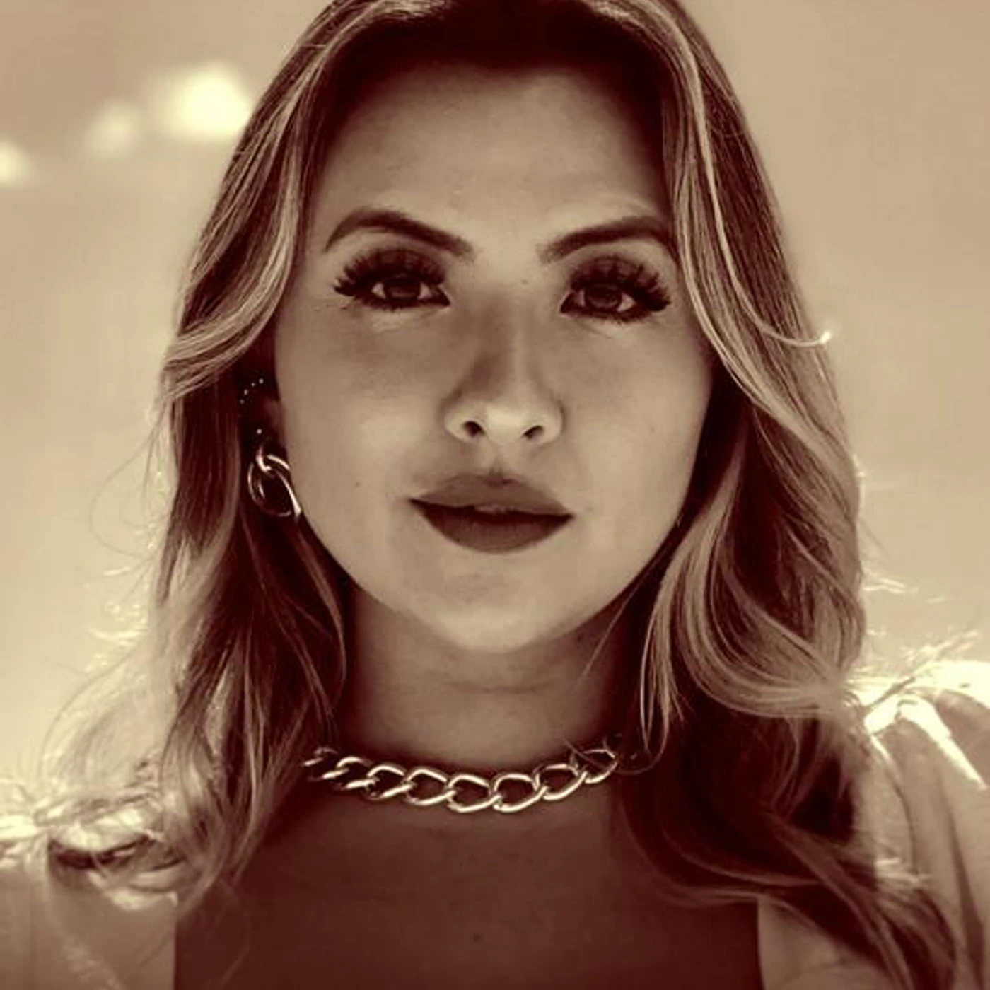 Roberta Tiepo Brand Page