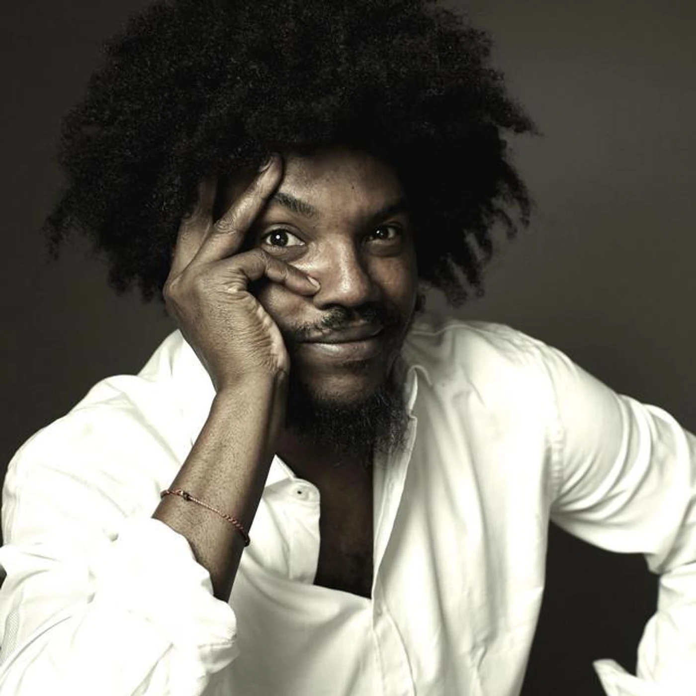 Roly Berrío Brand Page