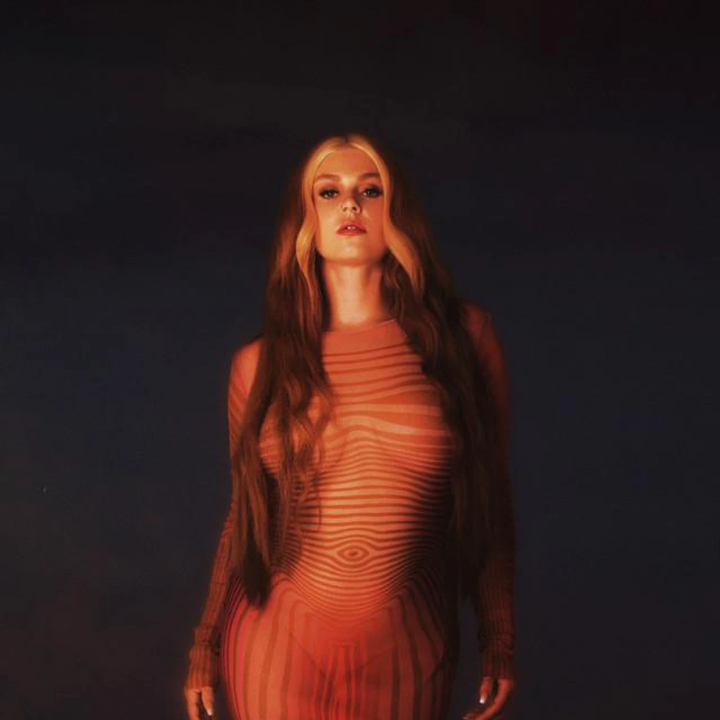 Roxeanne Hazes Brand Page