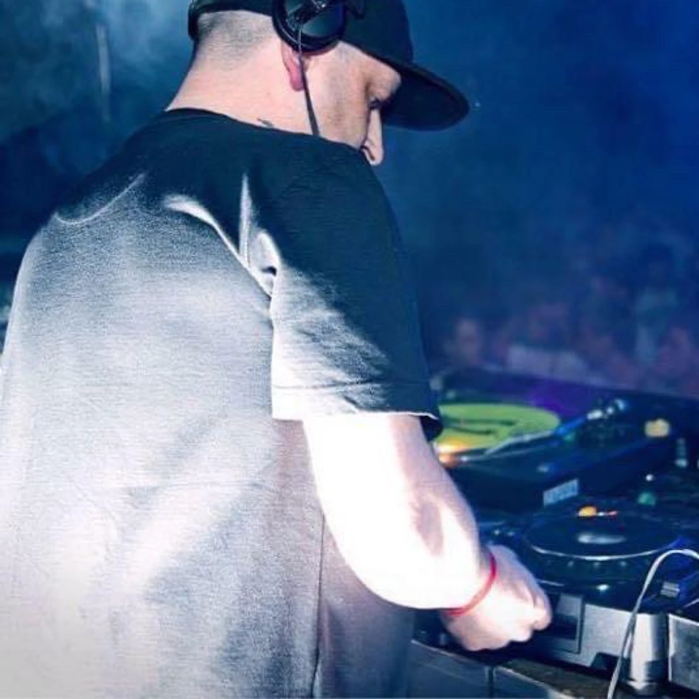 Ruffstuff Brand Page