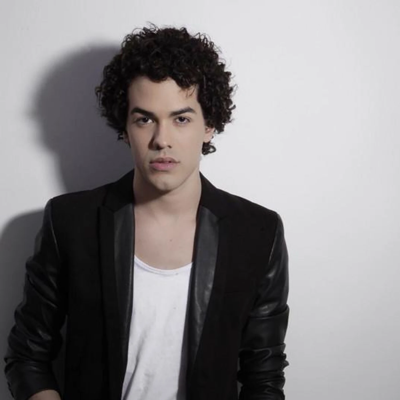 Sam Alves Brand Page