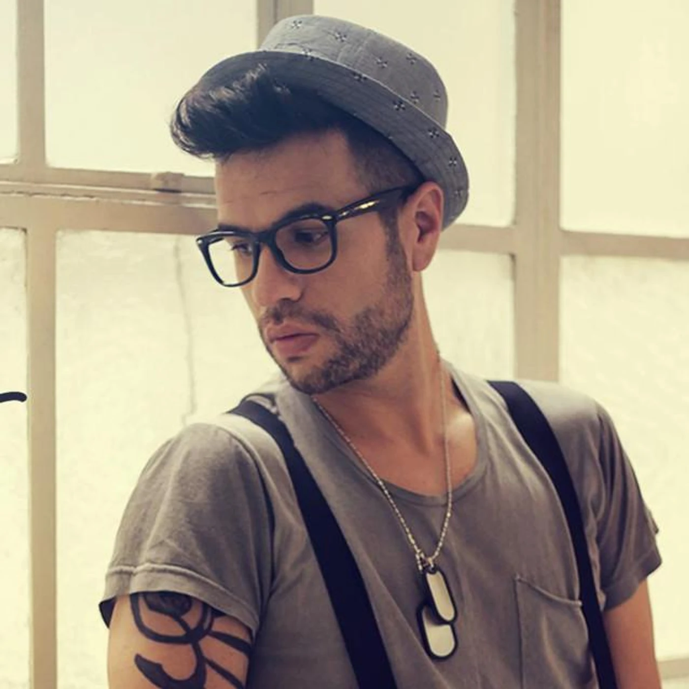 Sandro Puentes Brand Page